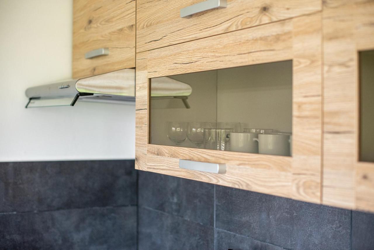 Slavikov - Simple Apartment *